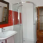 Δωμάτια σε οικογενειακή κατοικία Privada Confortavel Com Piscina Em Sao Martinho do Porto